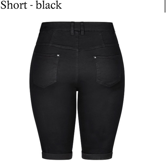 City Chic Super High Waist Knee Length
Short - black SZ 16 - Picture 5 of 11